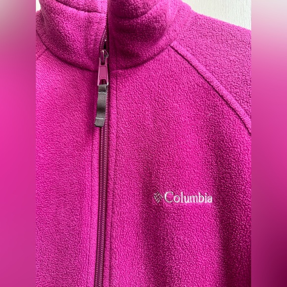 Columbia Fleece Sweater - Picture 2 of 5